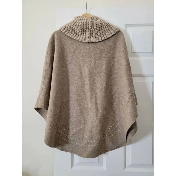Shupaca Brown Poncho One Size NWOT - Picture 5 of 8